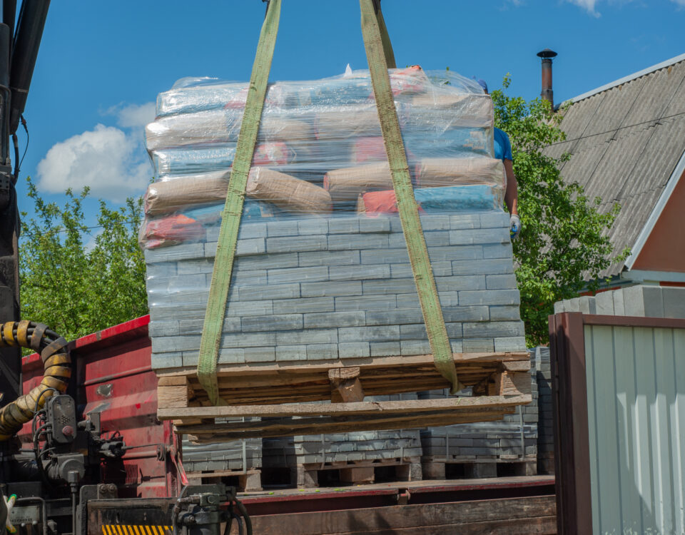 építőanyag szállítás fixesdaru.hu